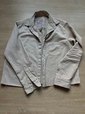 Frank & Eileen in Ecru Size Small - Cropped Frayed Detail